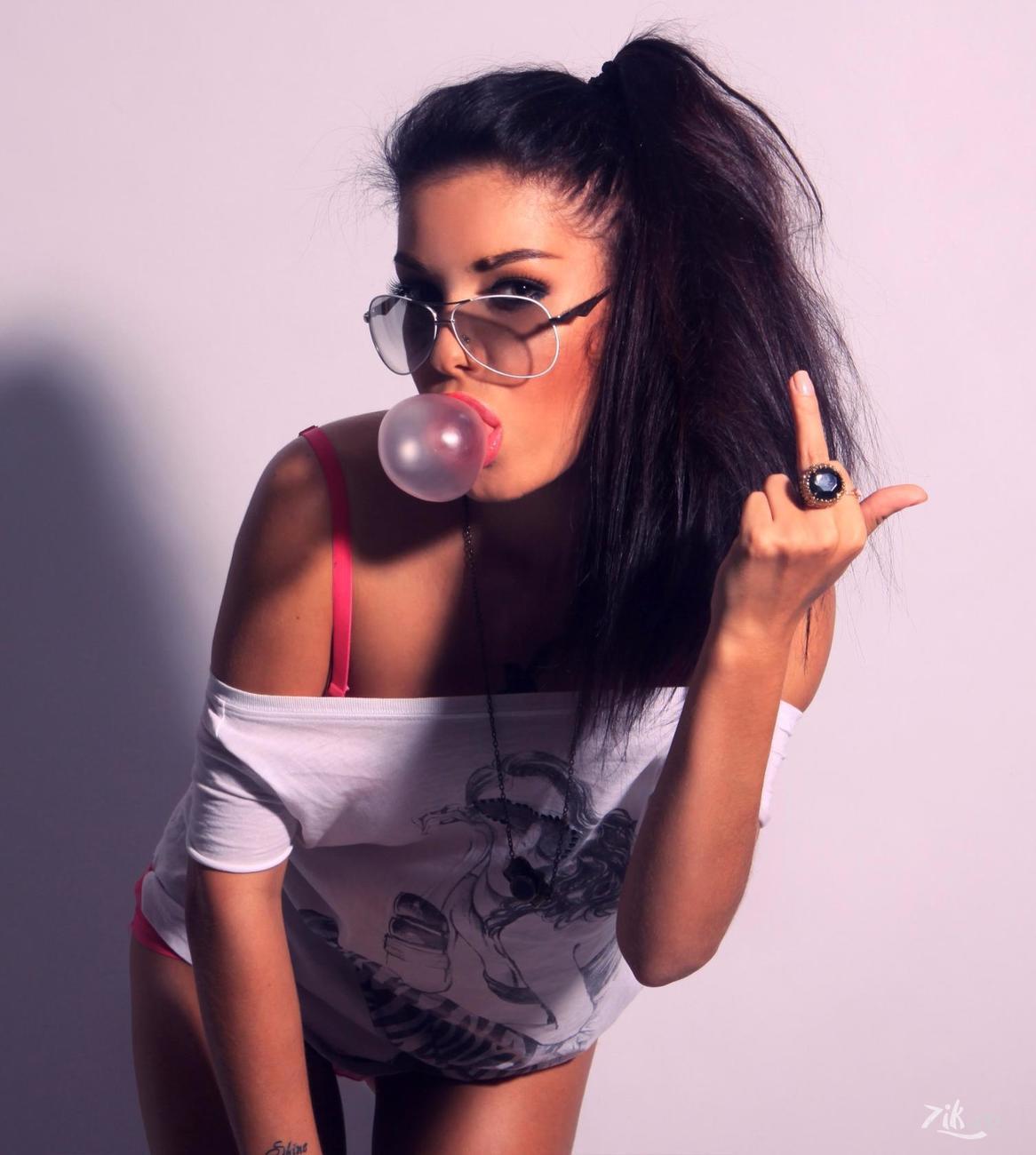 Sassy girls in Funabashi