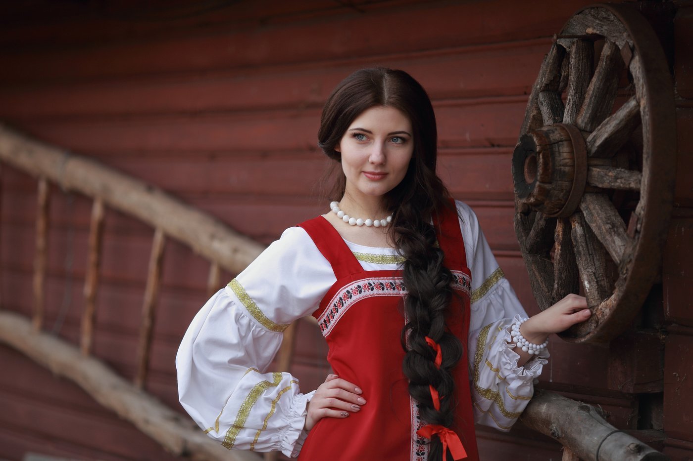 Girls in Slavic costumes in Funabashi