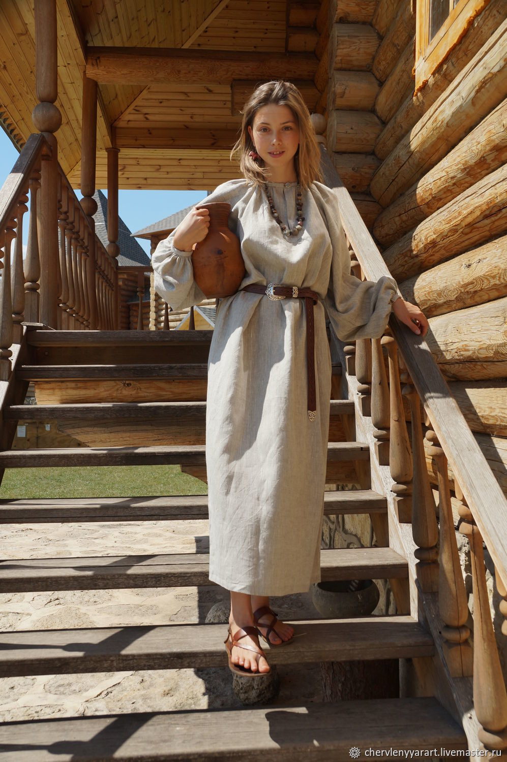 Girls in Slavic costumes in Funabashi