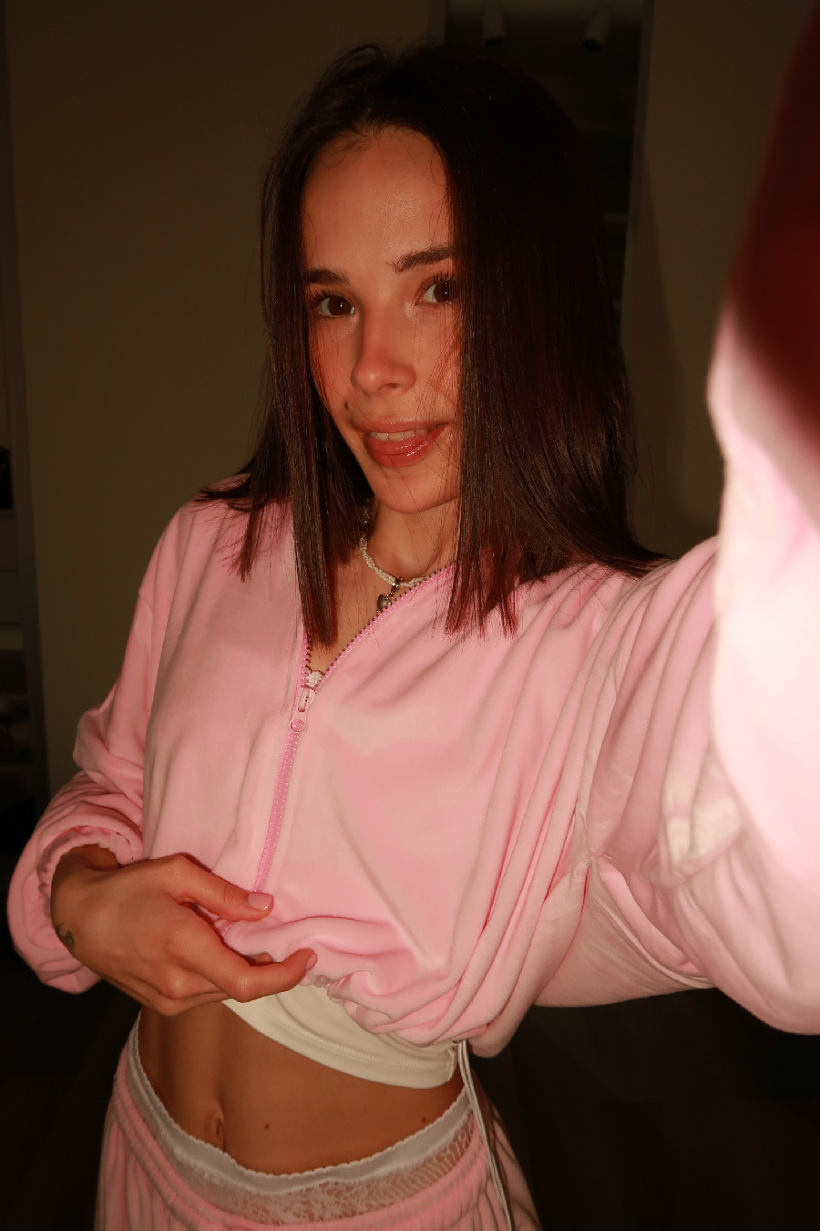 Tina brings the glow — live moments in Funabashi